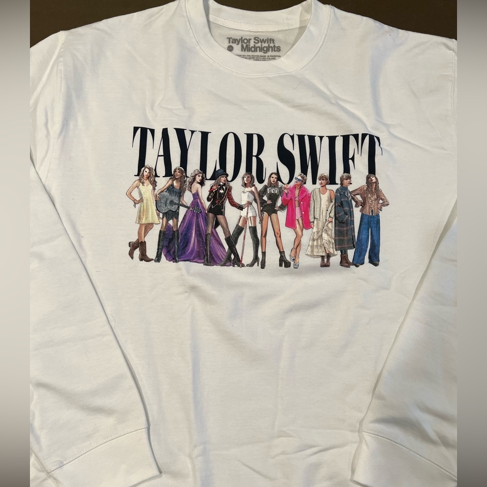 New Taylor Swift Eras crewneck sweatshirt 2x white